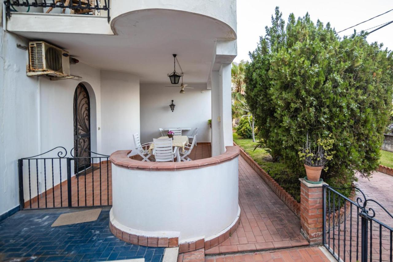 Courrier-House Apartment Aci Castello Exterior photo